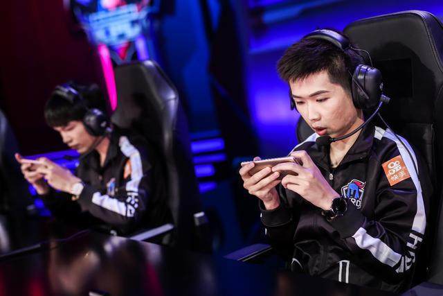 Vitality, NAVI, FaZe 和 Spirit 收到 BLAST Bounty 第二季的邀请