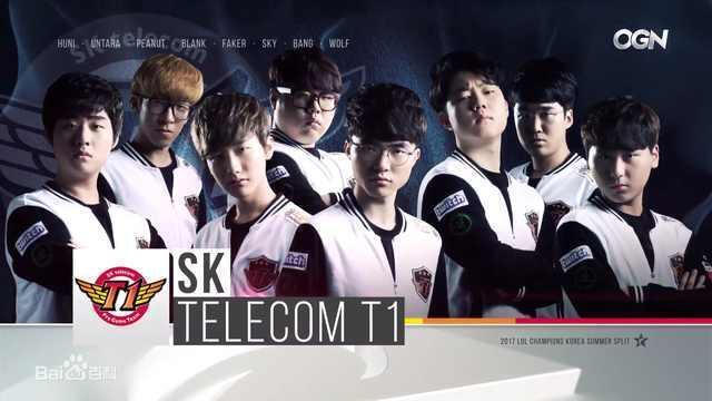 Weibo Gaming 的新赛季阵容：主教练NoFe，助理教练 Fly ，中单 Xiaohu + Tian